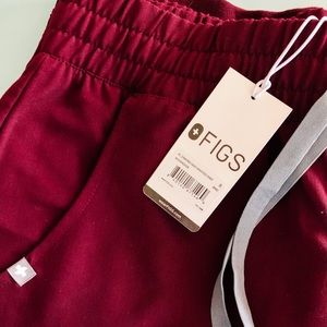 Figs NWT Burgundy Small High Waisted Zamora 1.0